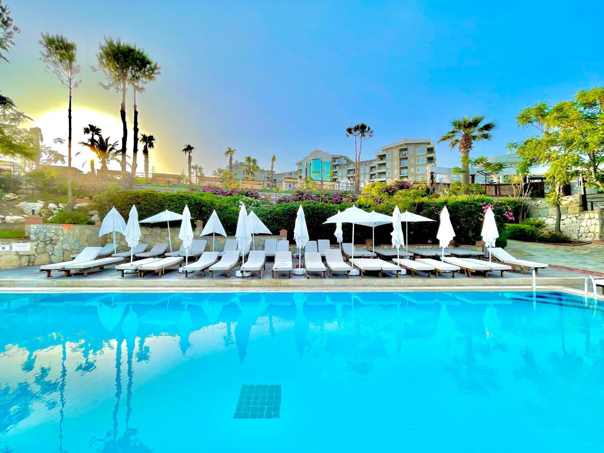 Laur Hotels Experience & Elegance Didim Extérieur photo